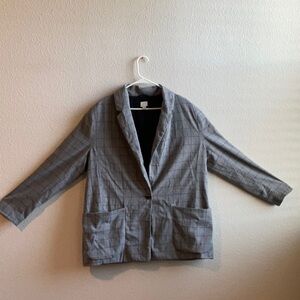 2XL BLACK AND GREY SUIT JACKET
